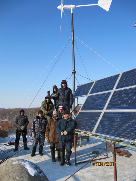 ветрогенератор на крыше здания